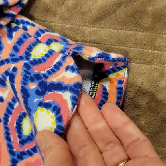 Vineyard Vines shirt - Picture 3 of 3